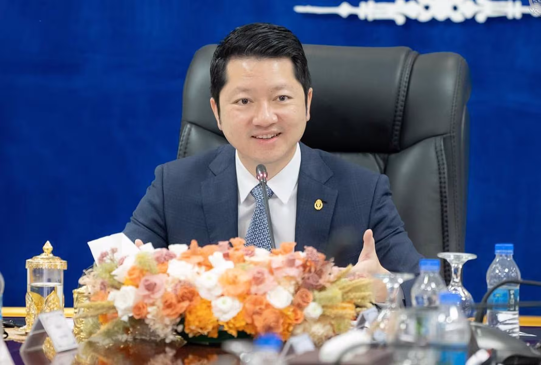 ឯកឧត្តម សុខ សូកេន ចូលរួមបរិច្ចាគថវិកាគាំទ្រការសាងសង់ផ្ទះជូនអតីតយុទ្ធជន និងនិវត្តជន ចំនួន ២ខ្នង