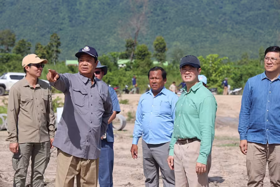 ឯកឧត្តម គន់ គីម ចុះពិនិត្យការសាងសង់ផ្ទះបន្ថែម និងរៀបចំដីសហគមន៍កសិកម្មទំនើប នៅភូមិប៊ុនរ៉ានីសែនជ័យ ដំណាក់ទ្រយឹង - Image 2