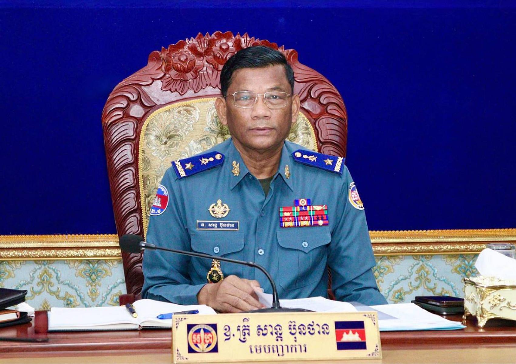 ឧត្តមសេនីយ៍ត្រី សាន្ត ប៊ុនថាន ចូលរួមបរិច្ចាគថវិកាគាំទ្រការសាងសង់ផ្ទះជូនអតីតយុទ្ធជន និងនិវត្តជន ចំនួន ១ខ្នង