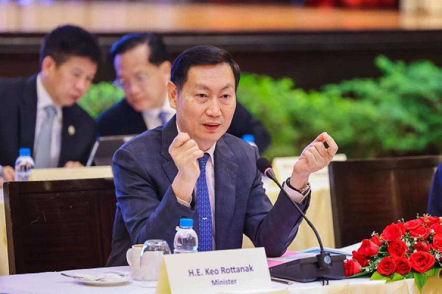 ឯកឧត្ដម កែវ រតនៈ ចូលរួមបរិច្ចាគថវិកាគាំទ្រការសាងសង់ផ្ទះជូនអតីតយុទ្ធជន និងនិវត្តជន ចំនួន ៤ខ្នង