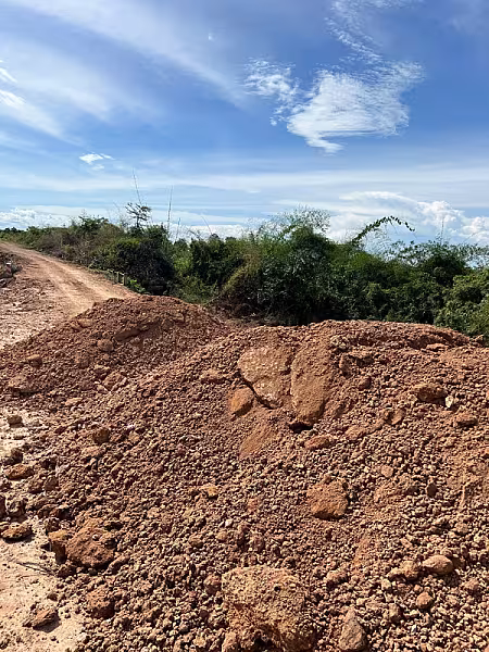 អ.ន.ក ខេត្តបាត់ដំបង ចុះពិនិត្យទីតាំងសាងសង់បណ្តាញអគ្គិសនី និងជួសជុលលូ នៅដីសម្បទានសង្គមកិច្ច - Image 9