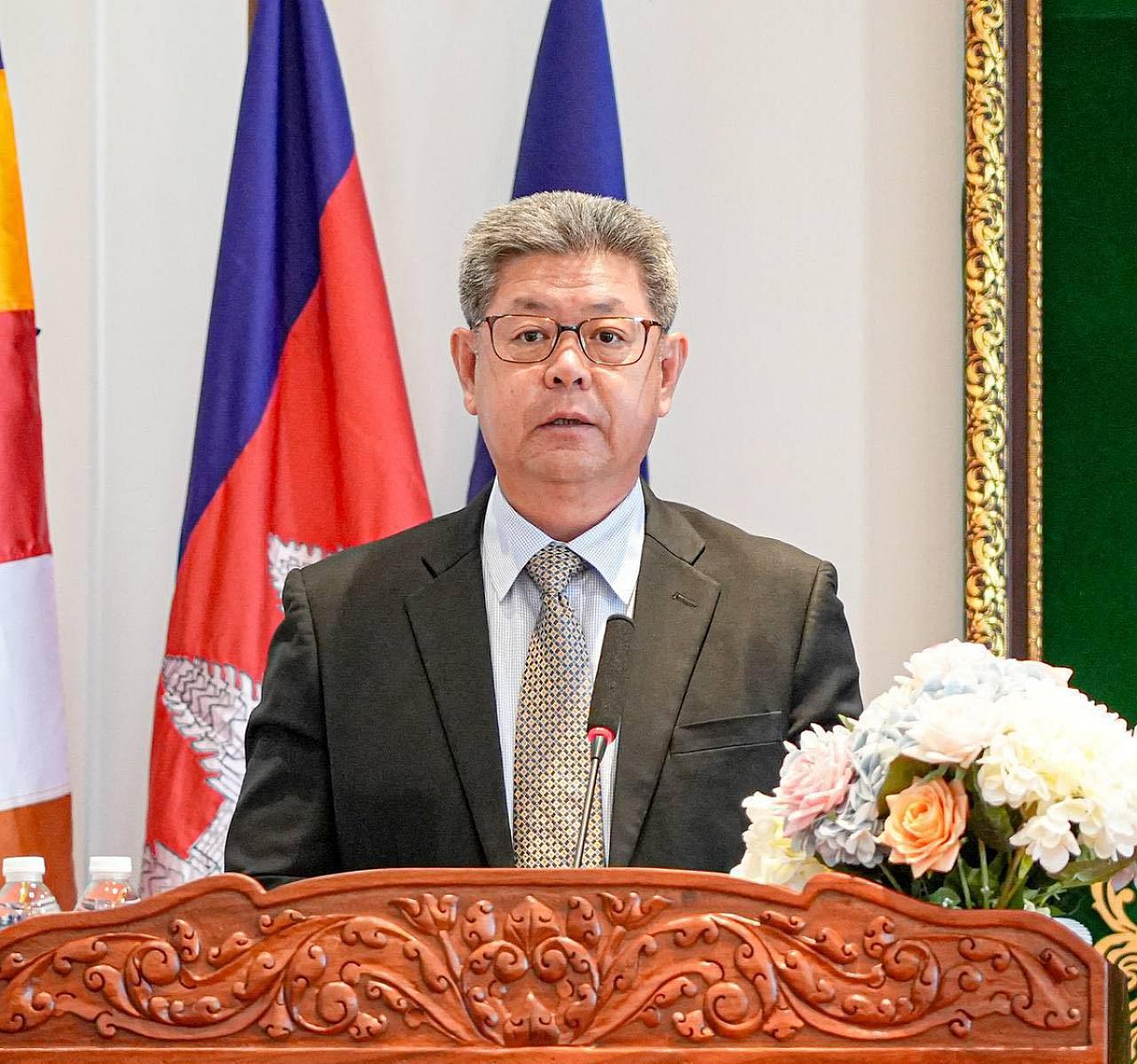 ឯកឧត្តម គួច ចំរើន អភិបាល ចូលរួមបរិច្ចាគថវិកាគាំទ្រការសាងសង់ផ្ទះជូនអតីតយុទ្ធជន និងនិវត្តជន ចំនួន ២ខ្នង