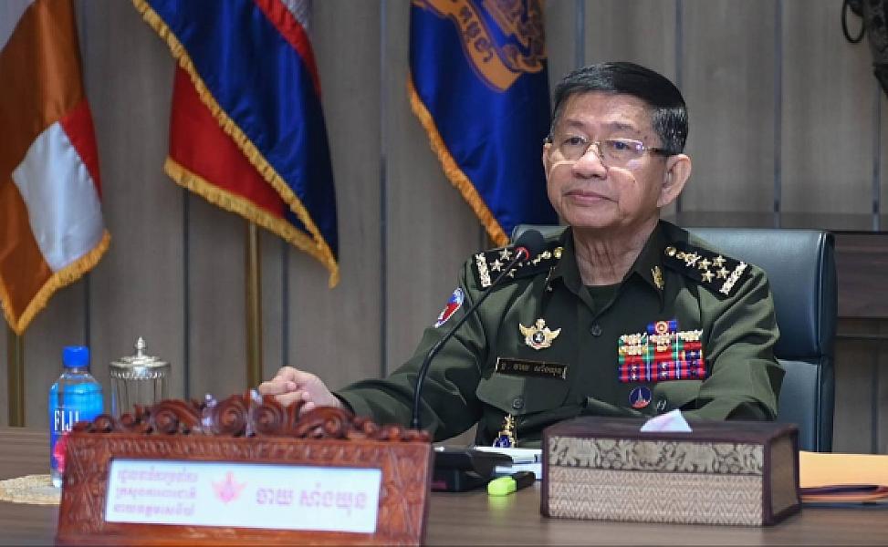 ឯកឧត្តម នាយឧត្តមសេនីយ៍ ចាយ សាំងយុន ចូលរួមបរិច្ចាគថវិកាគាំទ្រការសាងសង់ផ្ទះជូនអតីតយុទ្ធជន និងនិវត្តជន ចំនួន ១ខ្នង