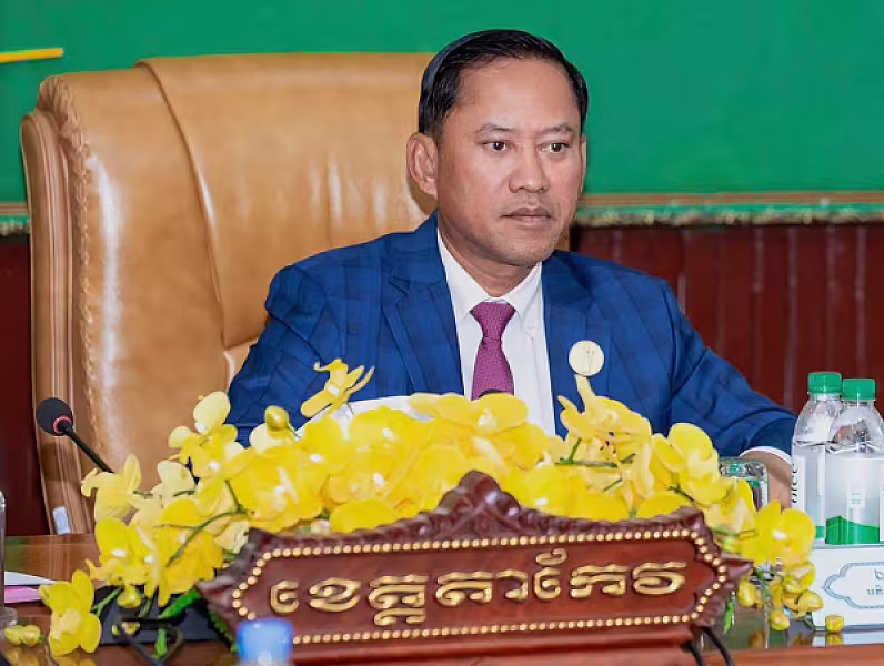 ឯកឧត្តម វ៉ី សំណាង អភិបាល ចូលរួមបរិច្ចាគថវិកាគាំទ្រការសាងសង់ផ្ទះជូនអតីតយុទ្ធជន និងនិវត្តជន ចំនួន ១ខ្នង