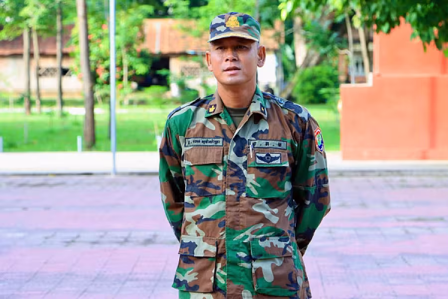 លោកឧត្តមសេនីយ៍ត្រី ហេង សុម៉ាយ៉ាត្រា បញ្ជាការដ្ឋានតំបន់ប្រតិបត្តិការសឹករងពោធិ៍សាត់ បានចូលរួមឧបត្ថម្ភថវិកាចំនួន ២លានរៀល ដើម្បីរៀបចំមហាសន្និបាតវិសាមញ្ញតំណាងសមាគមអតីតយុទ្ធជនកម្ពុជាទូទាំងប្រទេស