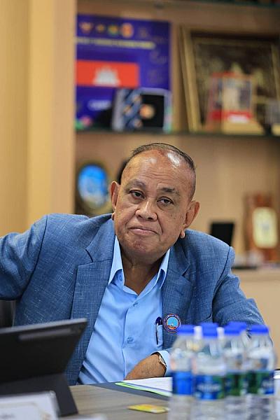 ឯកឧត្តម គន់ គីម ដឹកនាំកិច្ចប្រជុំពិភាក្សាការងាររៀបចំលិខិតបទដ្ឋានគតិយុត្តរបស់សមាគមអតីតយុទ្ធជន និងនិវត្តជនកម្ពុជា - Image 5