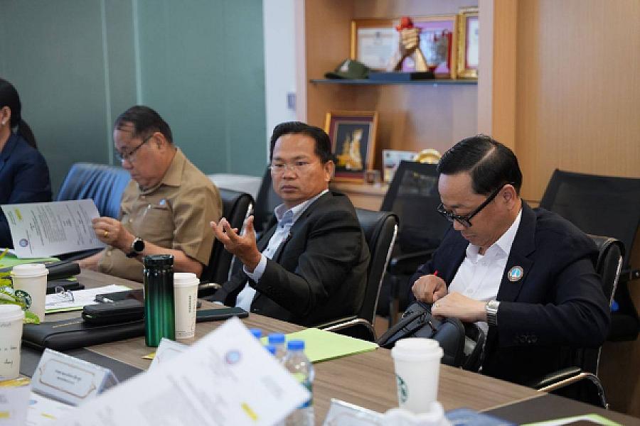 ឯកឧត្តម គន់ គីម ដឹកនាំកិច្ចប្រជុំពិភាក្សាការងាររៀបចំលិខិតបទដ្ឋានគតិយុត្តរបស់សមាគមអតីតយុទ្ធជន និងនិវត្តជនកម្ពុជា - Image 7