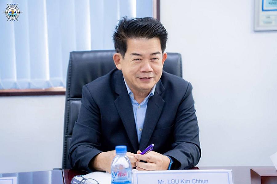 ឯកឧត្តម លូ គឹមឈន់ ចូលរួមបរិច្ចាគថវិកាគាំទ្រការសាងសង់ផ្ទះជូនអតីតយុទ្ធជន និងនិវត្តជន ចំនួន ៣ខ្នង