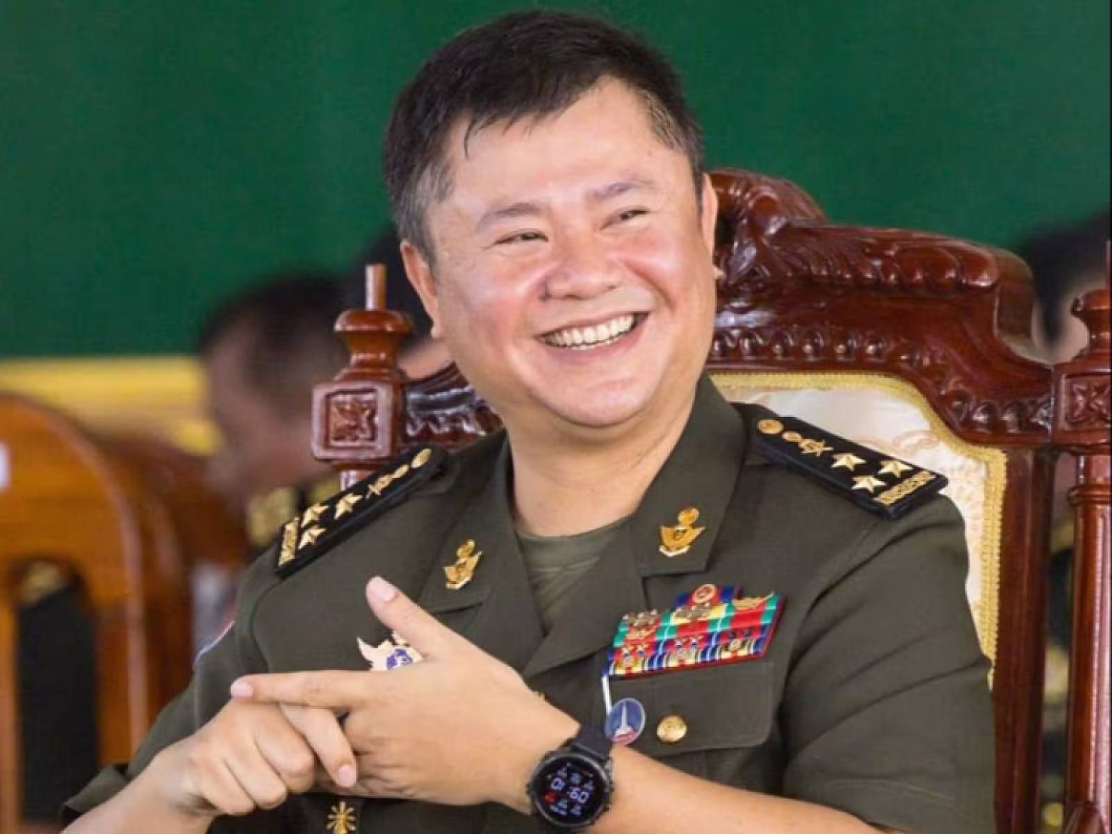 ឯកឧត្តម ហ៊ុន ម៉ានិត អគ្គនាយក នៃអគ្គនាយកដ្ឋានស្រាវជ្រាវចារកិច្ច ក្រសួងការពារជាតិ និងជាមេបញ្ជាការរងកងទ័ពជើងគោក ចូលរួមឧបត្ថម្ភថវិកាចំនួន​ ៥.០០០ដុល្លារ ដើម្បីរៀបចំមហាសន្និបាតវិសាមញ្ញតំណាងសមាគមអតីតយុទ្ធជនកម្ពុជាទូទាំងប្រទេស