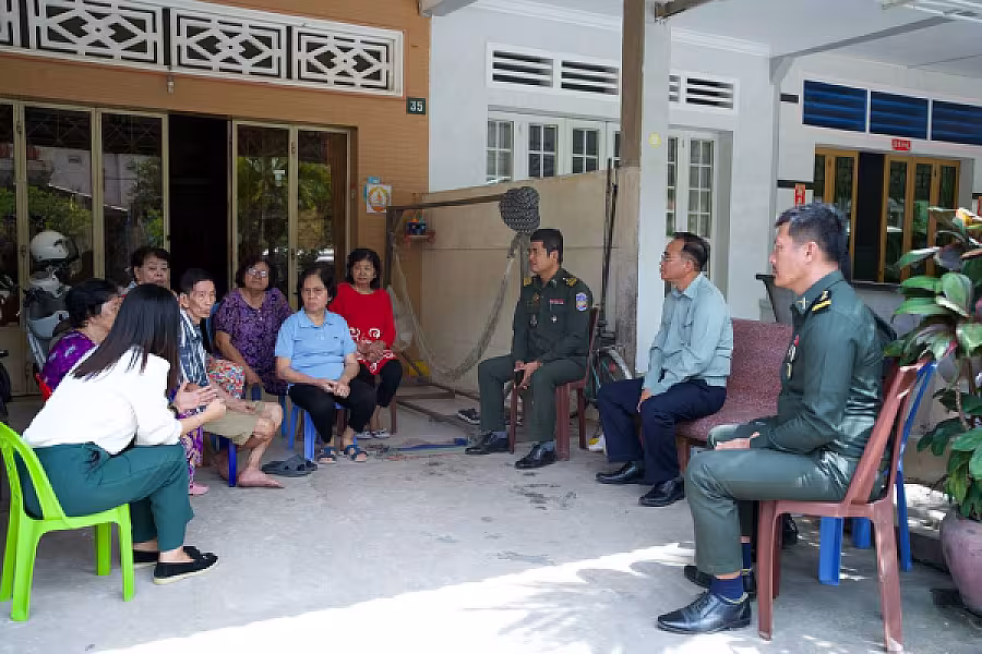 ឧត្តមសេនីយ៍ត្រី ហុក ចន្តា ចុះជួបសំណេះសំណាលជាមួយអតីតគ្រូបង្រៀនដែលត្រៀមចូលជាសមាជិកសមាគម - Image 6