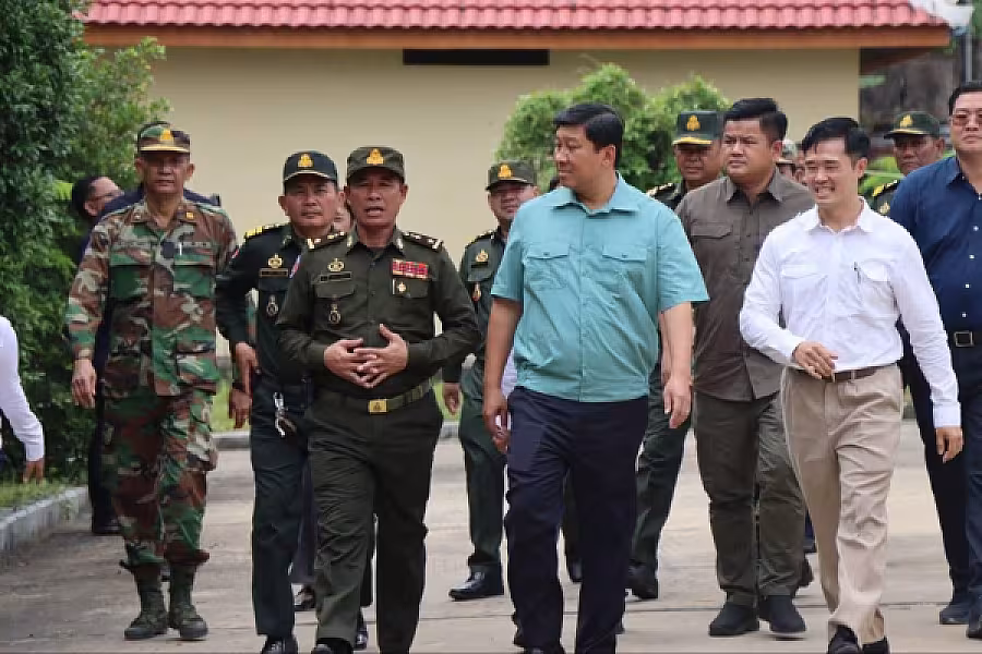 ឯកឧត្តម សាយ សំអាល់ ចុះជួបសំណេះសំណាល និងពិសារអាហារសាមគ្គី ជាមួយអតីតយុទ្ធជនក្នុងខេត្តព្រះសីហនុ - Image 8