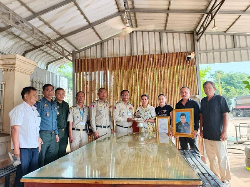 អ.ន.ក ខេត្តកំពង់ចាម នាំយកថវិកាបេឡាមរណសង្គ្រោះជូនគ្រួសារសពអតីតយុទ្ធជនចំនួន ៣គ្រួសារ - Image 2