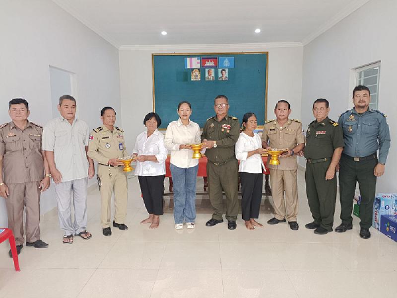 អ.ន.ក ខេត្តកំពង់ឆ្នាំង នាំយកថវិកាបេឡាមរណសង្គ្រោះជូនគ្រួសារសពអតីតយុទ្ធជនចំនួន ៤គ្រួសារ - Image 4