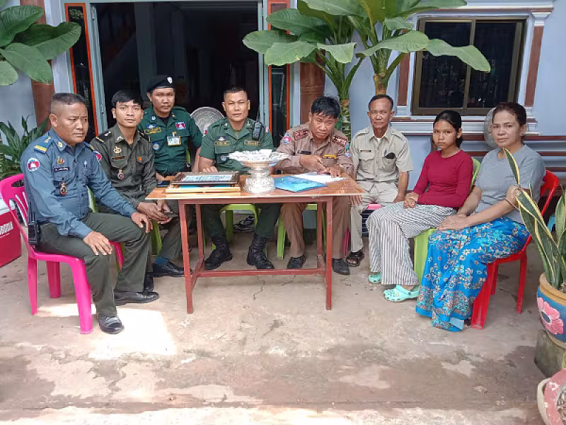 អ.ន.ក ស្រុកភ្នំស្រុក នាំយកថវិកាបេឡាមរណសង្គ្រោះជូនគ្រួសារសពអតីតយុទ្ធជនមួយគ្រួសារ