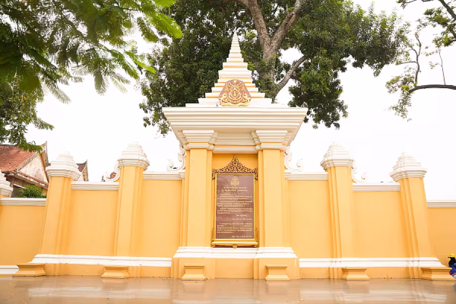 ព្រះរាជឱង្ការរបស់ព្រះករុណា ព្រះបាទសម្តេចព្រះ នរោត្តម សីហនុ"ព្រះបរមរតនកោដ្ឋ”   ចារទុកជាប្រវត្តិសាស្រ្តជូនប្រជានុរាស្រ្តជនរួមជាតិ  - Image 4