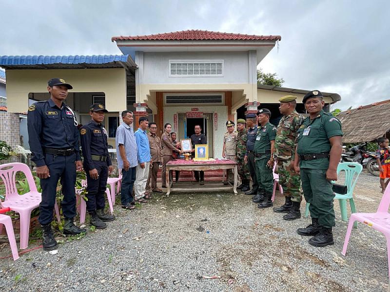 អ.ន.ក ស្រុកម៉ាឡៃ នាំយកថវិកាបេឡាមរណសង្គ្រោះជូនគ្រួសារសពអតីតយុទ្ធជនមួយគ្រួសារ - Image 2