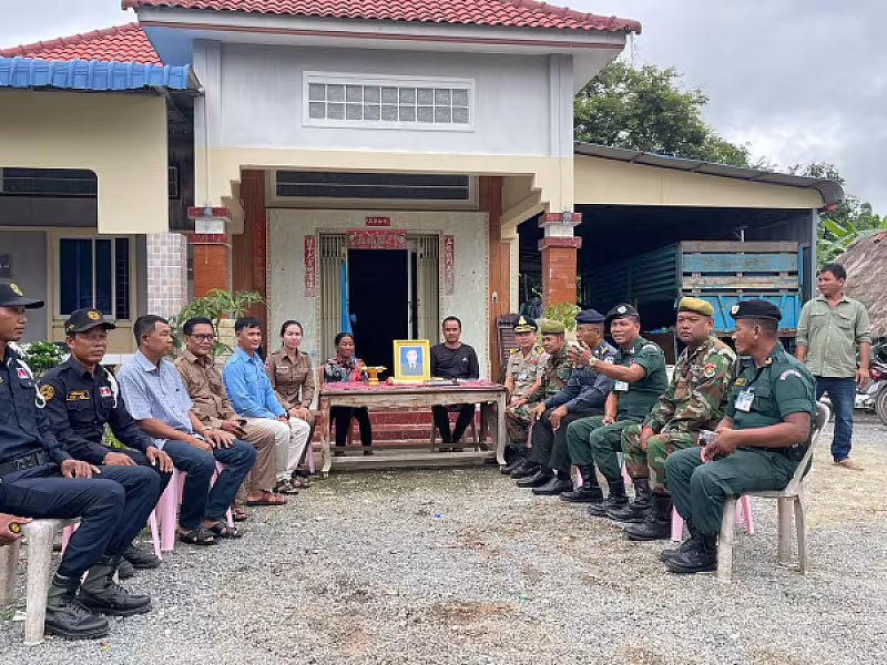 អ.ន.ក ស្រុកម៉ាឡៃ នាំយកថវិកាបេឡាមរណសង្គ្រោះជូនគ្រួសារសពអតីតយុទ្ធជនមួយគ្រួសារ - Image 3