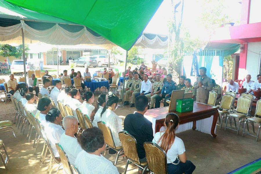 អ.ន.ក ក្រុងសំរោង នាំយកថវិកាបេឡាមរណសង្គ្រោះជូនគ្រួសារសពអតីតយុទ្ធជនមួយគ្រួសារ - Image 5