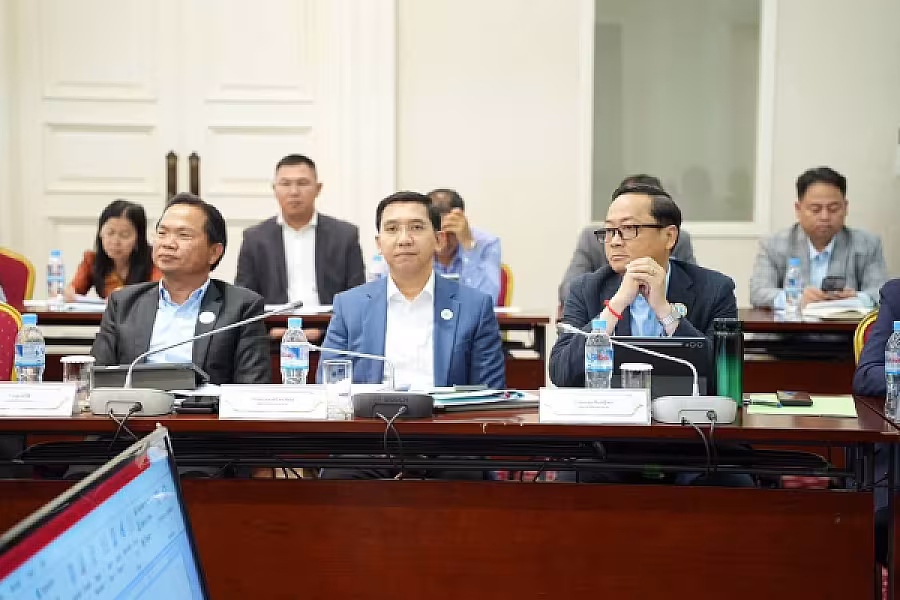 ឯកឧត្តម គន់ គីម ដឹកនាំកិច្ចប្រជុំពិភាក្សាលើការរៀបចំ និងការប្រព្រឹត្តទៅរបស់គណៈកម្មាធិការសមាគមអតីតយុទ្ធជន និងនិវត្តជនកម្ពុជាតាមវិស័យ - Image 5