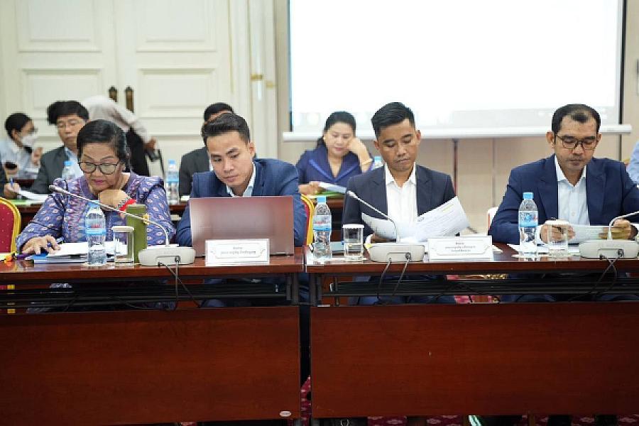 ឯកឧត្តម គន់ គីម ដឹកនាំកិច្ចប្រជុំពិភាក្សាលើការរៀបចំ និងការប្រព្រឹត្តទៅរបស់គណៈកម្មាធិការសមាគមអតីតយុទ្ធជន និងនិវត្តជនកម្ពុជាតាមវិស័យ - Image 8