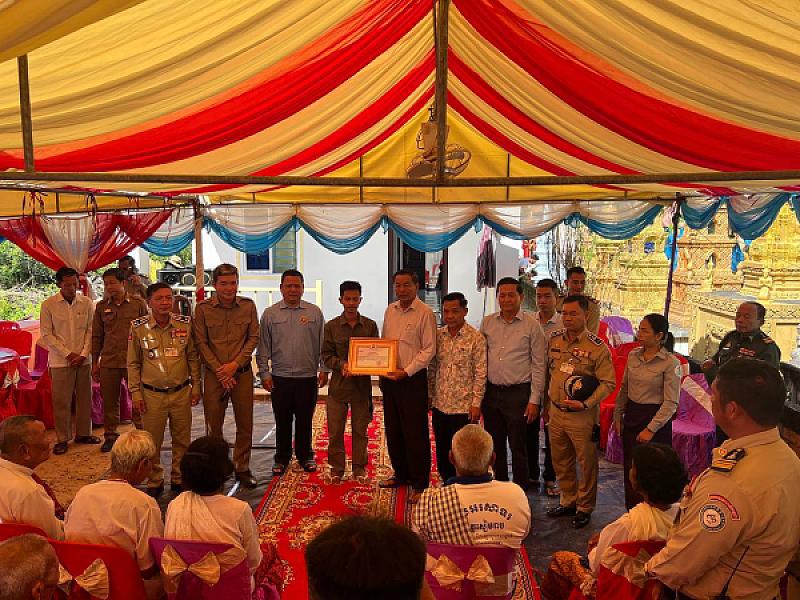 គ្រួសារវីរយុទ្ធជនពលីមួយគ្រួសារ នៅខេត្តសៀមរាប ទទួលបានគេហដ្ឋានថ្មី តាមរយ:សប្បុរសជនទូទាំងប្រទេស - Image 7