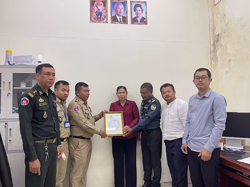 អ.ន.ក រាជធានីភ្នំពេញ នាំយកថវិកាបេឡាមរណសង្គ្រោះជូនគ្រួសារសពអតីតយុទ្ធជនចំនួន ៧គ្រួសារ - Image 2