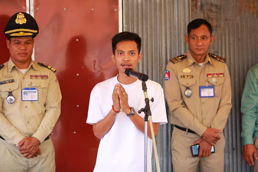 គ្រួសារវីរយុទ្ធជនមួយគ្រួសារ នៅស្រុកប្រាសាទបាគង  ទទួលបានគេហដ្ឋានថ្មី តាមរយ:សប្បុរសជនទូទាំងប្រទេស - Image 9