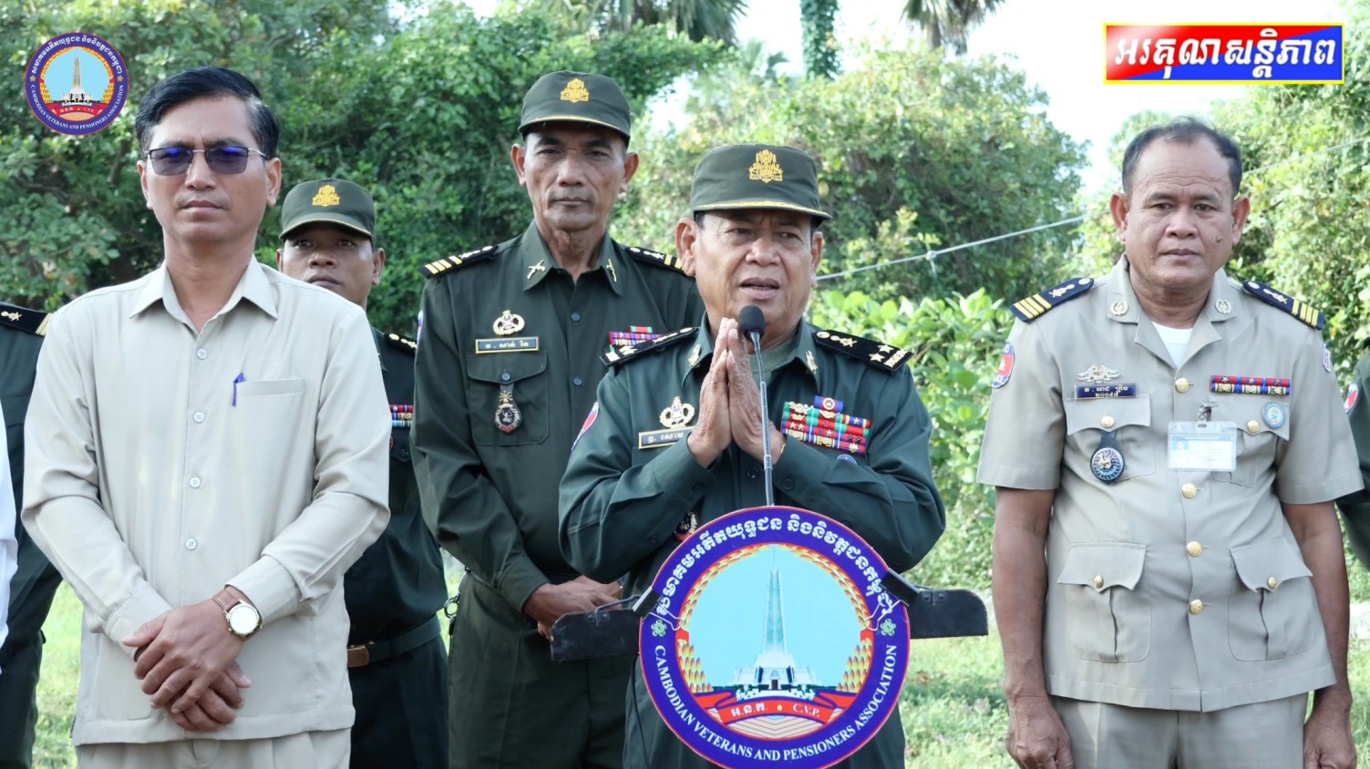 ផ្ទះ​ថ្មី​អំណោយ​របស់​សម្តេច​តេជោ​ហ៊ុន​ សែន​ សាងសង់​លើ​ដី​អតីត​យុទ្ធ​ជន​ ពិការ​ដោយ​សារ​សង្គ្រាម​ នៅ​ស្រុក​កំពង់​ស្វាយ​ ខេត្ត​កំពង់ធំ​