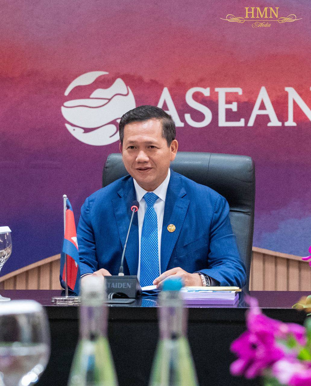 ហ៊ុន ម៉ាណែត