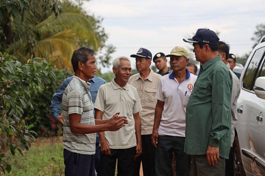 ឯកឧត្តម គន់ គីម ចុះសុខទុក្ខអតីតយុទ្ធជនមួយគ្រួសារនៅ ខេត្តឧត្តរមានជ័យ