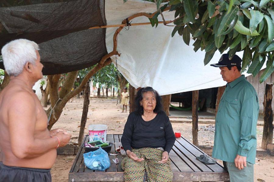 ឯកឧត្តម គន់ គីម ចុះសុខទុក្ខអតីតយុទ្ធជនមួយគ្រួសារនៅ ខេត្តឧត្តរមានជ័យ - Image 7