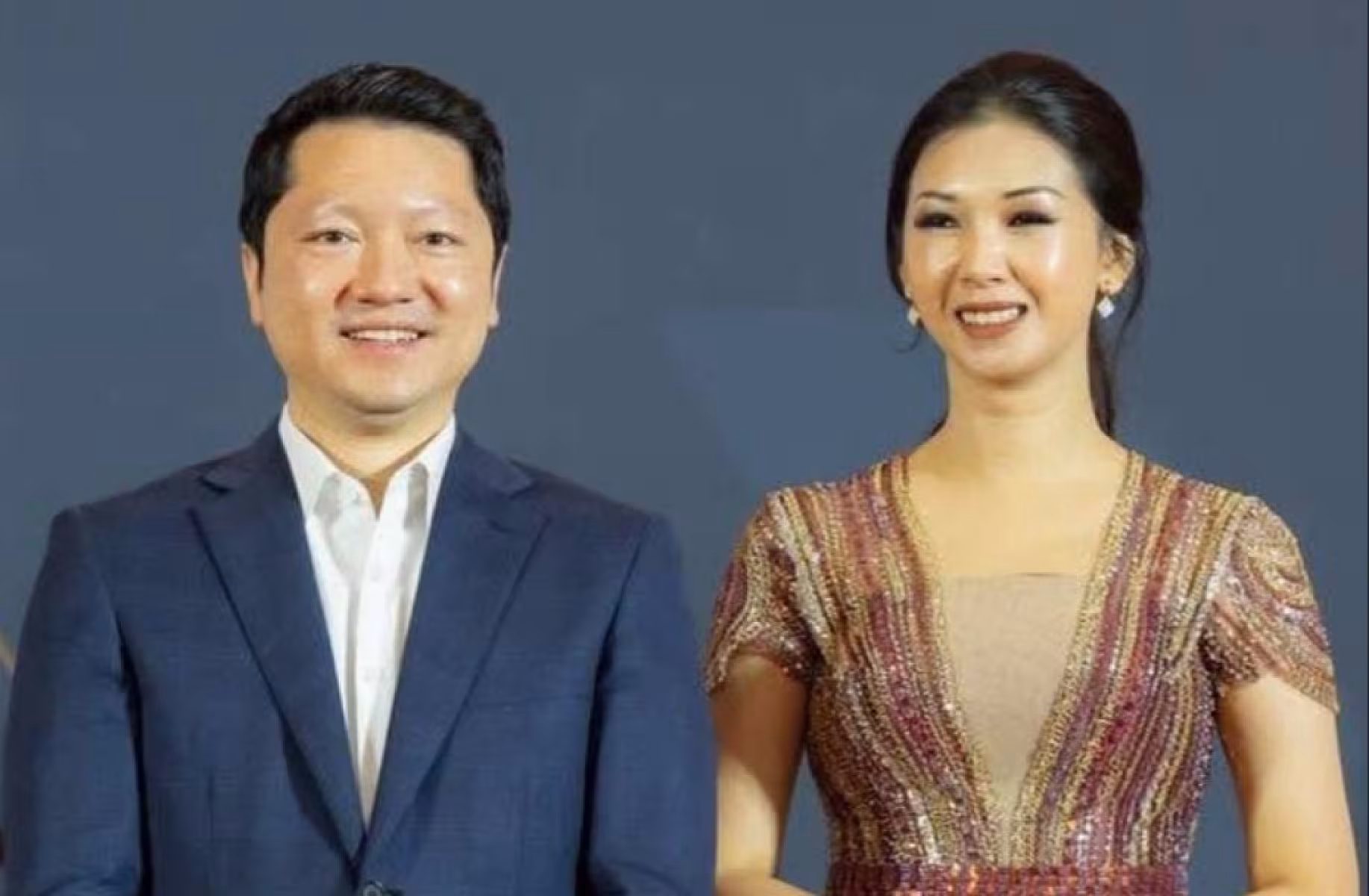 ឯកឧត្តម សុខ សូកេន រដ្ឋមន្រ្តីក្រសួងអធិការកិច្ច និងលោកជំទាវ ចូលរួមឧបត្ថម្ភថវិកា ២០លានរៀល ដើម្បីរៀបចំមហាសន្និបាតវិសាមញ្ញទូទាំងប្រទេស តំណាងសមាគមអតីតយុទ្ធជកម្ពុជា