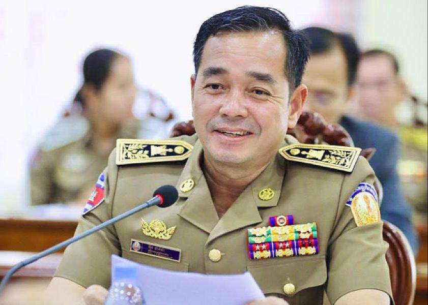 ឯកឧត្តម អ៊ុន ចាន់ដា អភិបាលនៃគណៈអភិបាលខេត្តកំពង់ចាម បានឧបត្ថម្ភថវិកា ១ ម៉ឺនដុល្លារ ដើម្បីរៀបចំមហាសន្និបាតវិសាមញ្ញទូទាំងប្រទេស តំណាងសមាគមអតីតយុទ្ធជកម្ពុជា