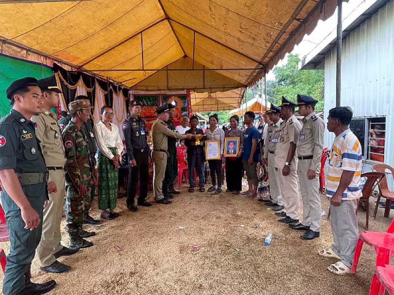 អ.ន.ក ស្រុកបវេល នាំយកថវិកាបេឡាមរណសង្គ្រោះជូនគ្រួសារសពអតីតយុទ្ធជនមួយគ្រួសារ - Image 2