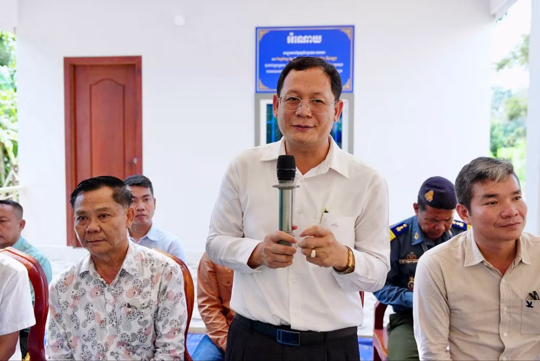 គ្រួសារវីរយុទ្ធជនពលីមួយគ្រួសារ នៅខេត្តសៀមរាប ទទួលបានអំណោយផ្ទះថ្មីពីសប្បុរសជនទូទាំងប្រទេស 