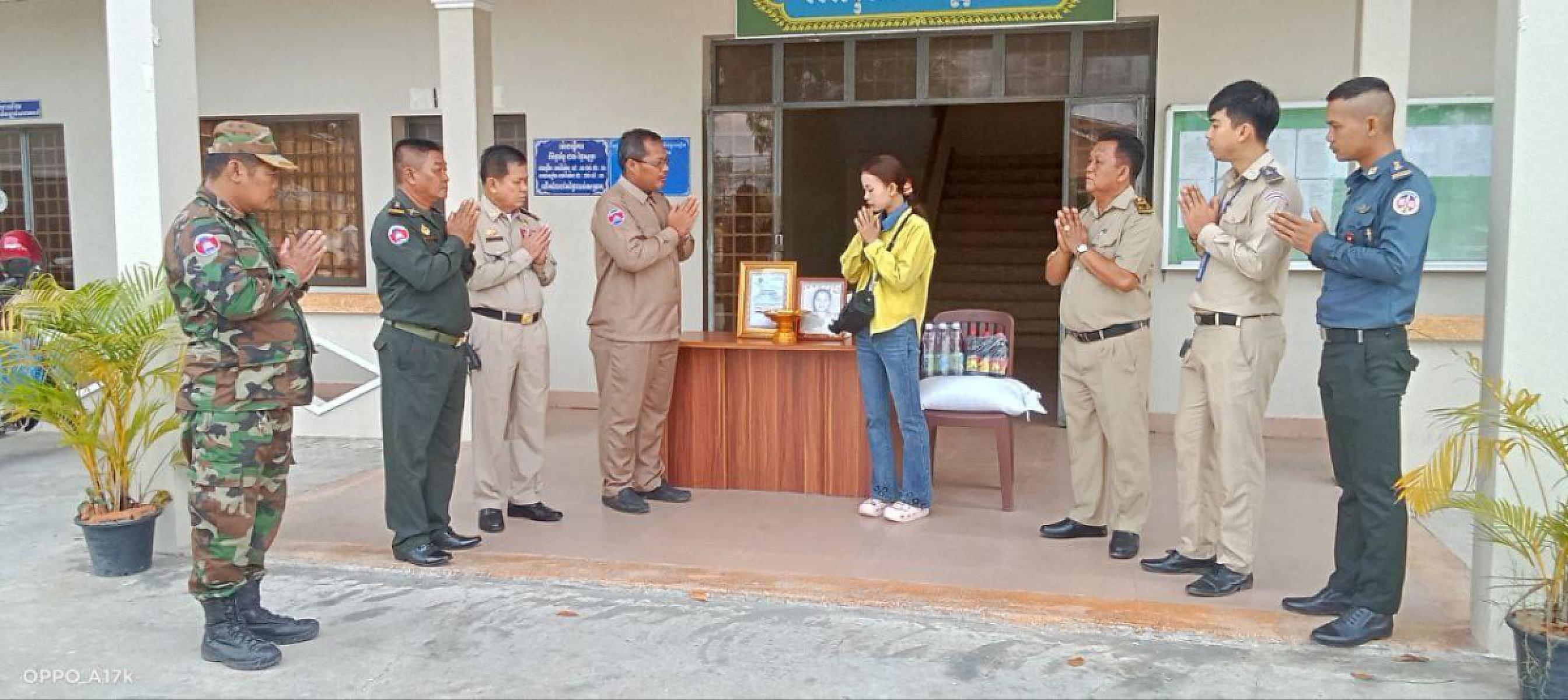 អ.ន.ក ខេត្តតាកែវ នាំយកថវិកាបេឡាមរណសង្គ្រោះជូនគ្រួសារសពអតីតយុទ្ធជនចំនួន ៣គ្រួសារ