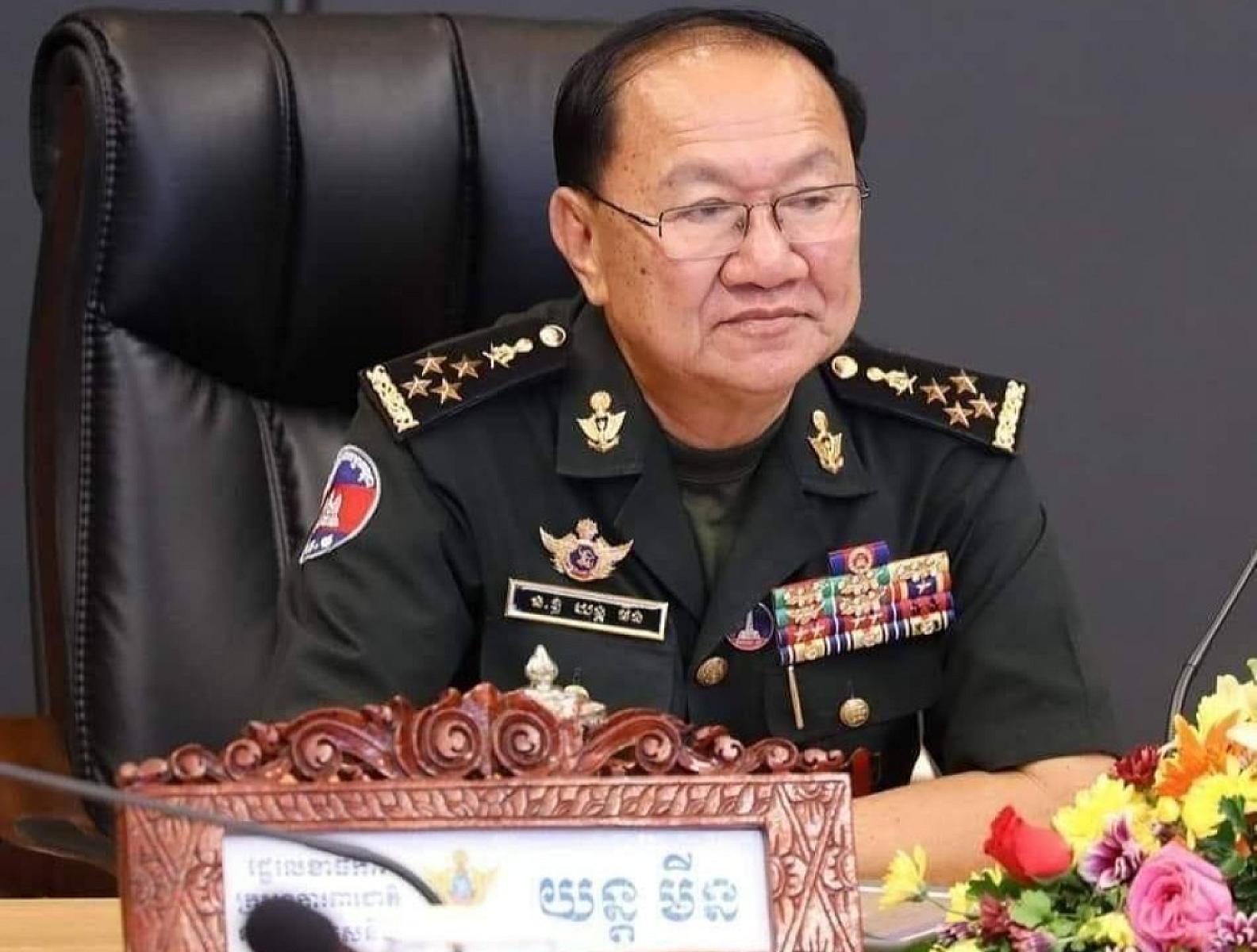 ឯកឧត្តម នាយឧត្តមសេនីយ៍ យន្ត មីន រដ្ឋលេខាធិការក្រសួងការពារជាតិ ចូលរួមឧបត្ថម្ភថវិកាចំនួន ១ពាន់ដុល្លារ ដើម្បីរៀបចំមហាសន្និបាតវិសាមញ្ញតំណាងសមាគមអតីតយុទ្ធជនកម្ពុជាទូទាំងប្រទេស