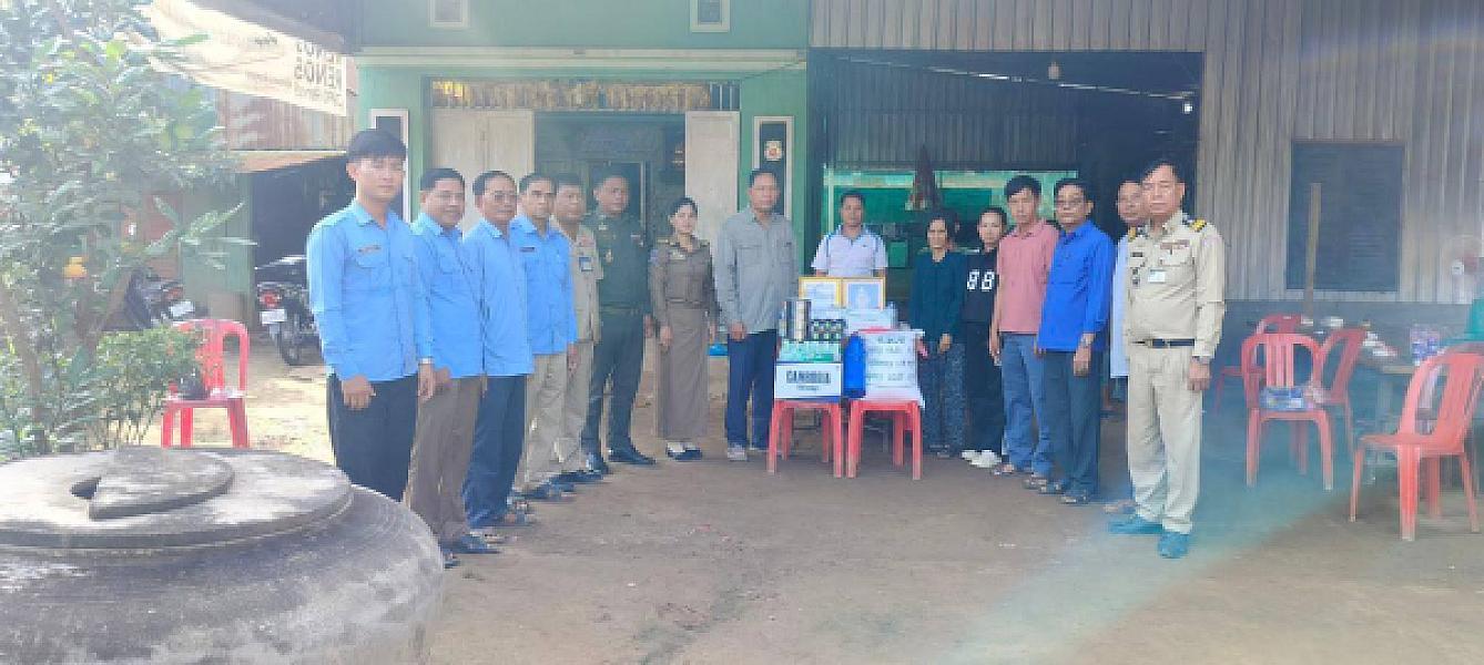 អ.ន.ក ខេត្តតាកែវ នាំយកថវិកាបេឡាមរណសង្គ្រោះជូនគ្រួសារសពអតីតយុទ្ធជនចំនួន ២គ្រួសារ - Image 3