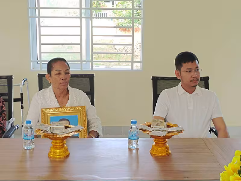 អ.ន.ក ខេត្តកំពង់ឆ្នាំង នាំយកថវិកាបេឡាមរណសង្គ្រោះជូនគ្រួសារសពអតីតយុទ្ធជនចំនួន ៦គ្រួសារ - Image 4