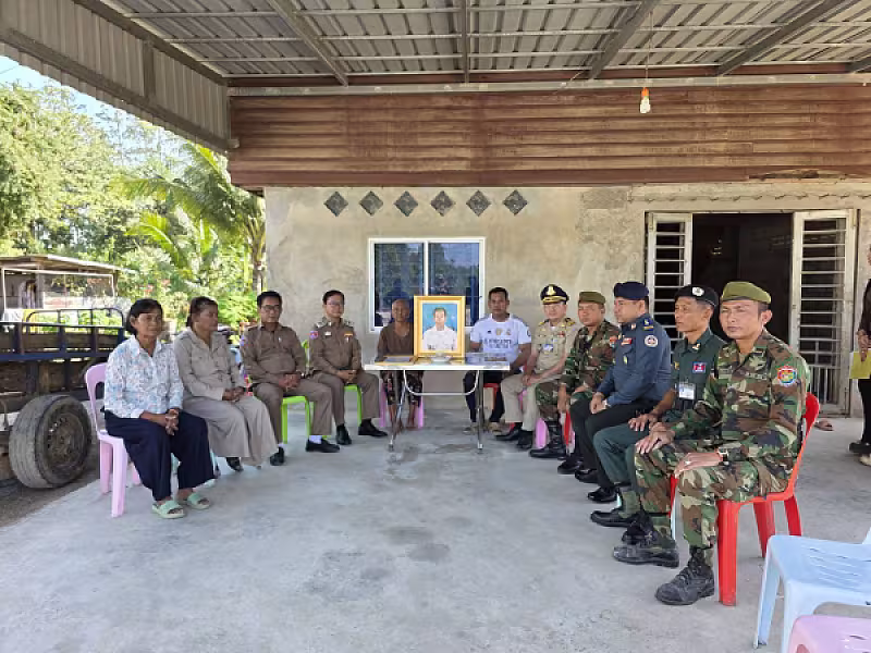 អ.ន.ក ខេត្តបន្ទាយមានជ័យ នាំយកថវិកាបេឡាមរណសង្គ្រោះជូនគ្រួសារសពអតីតយុទ្ធជនចំនួន ៥គ្រួសារ - Image 4