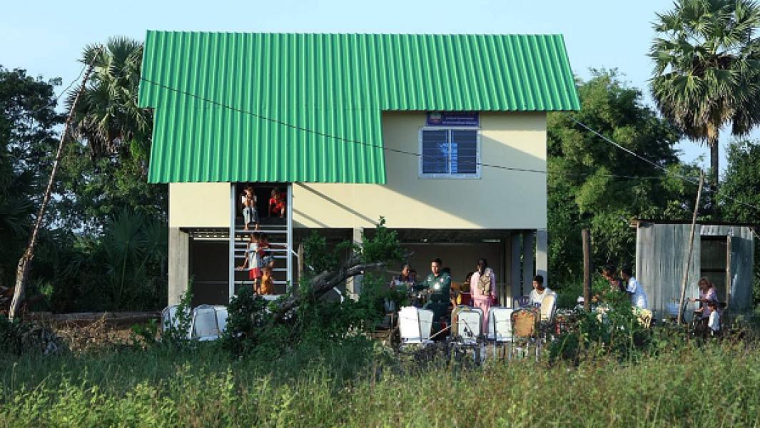 ផ្ទះថ្មីមួយខ្នងទៀតជាអំណោយដ៏ថ្លៃថ្លារបស់សម្ដេចតេជោត្រូវបានប្រគល់ជូនអតីតយុទ្ធជននៅស្រុកតាំងគោក ខេត្តកំពង់ធំ - Image 7