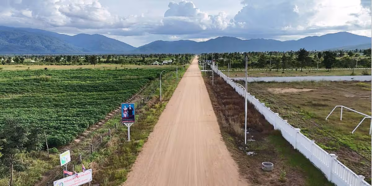 ផ្លូវជនបទ១៤ខ្សែ ប្រវែងជាង៦០គីឡូម៉ែត្រកំពុងផ្ដល់ភាពងាយស្រួលដល់ការរស់នៅក្នុងភូមិប៊ុនរ៉ានីសែនជ័យដំណាក់ទ្រយឹង - Image 3