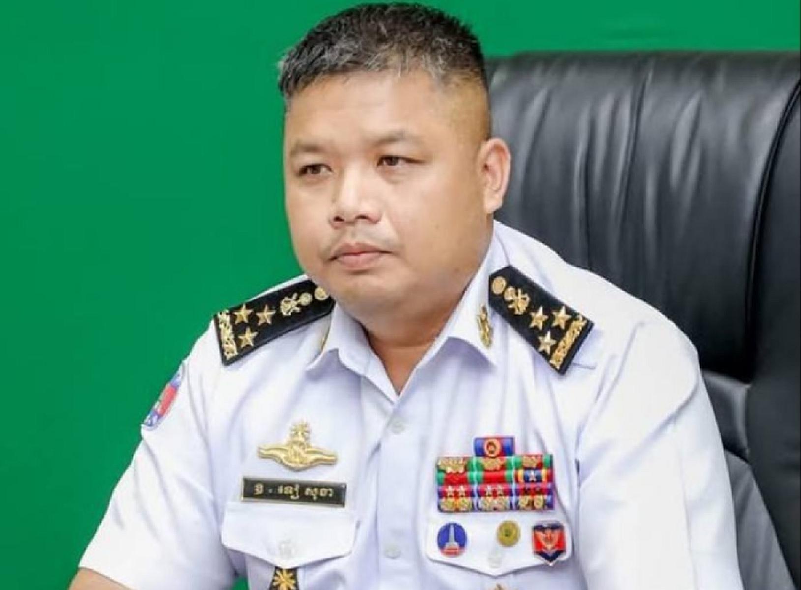 ឯកឧត្តម ឧត្តមនាវីឯក ទៀ សុខា មេបញ្ជាការ បញ្ជាការដ្ឋានកងទ័ពជើងទឹក ចូលរួមថវិកាឧបត្ថម្ភចំនួន ២.៥០០ដុល្លារ ដើម្បីរៀបចំមហាសន្និបាតវិសាមញ្ញតំណាងសមាគមអតីតយុទ្ធជនកម្ពុជាទូទាំងប្រទេស