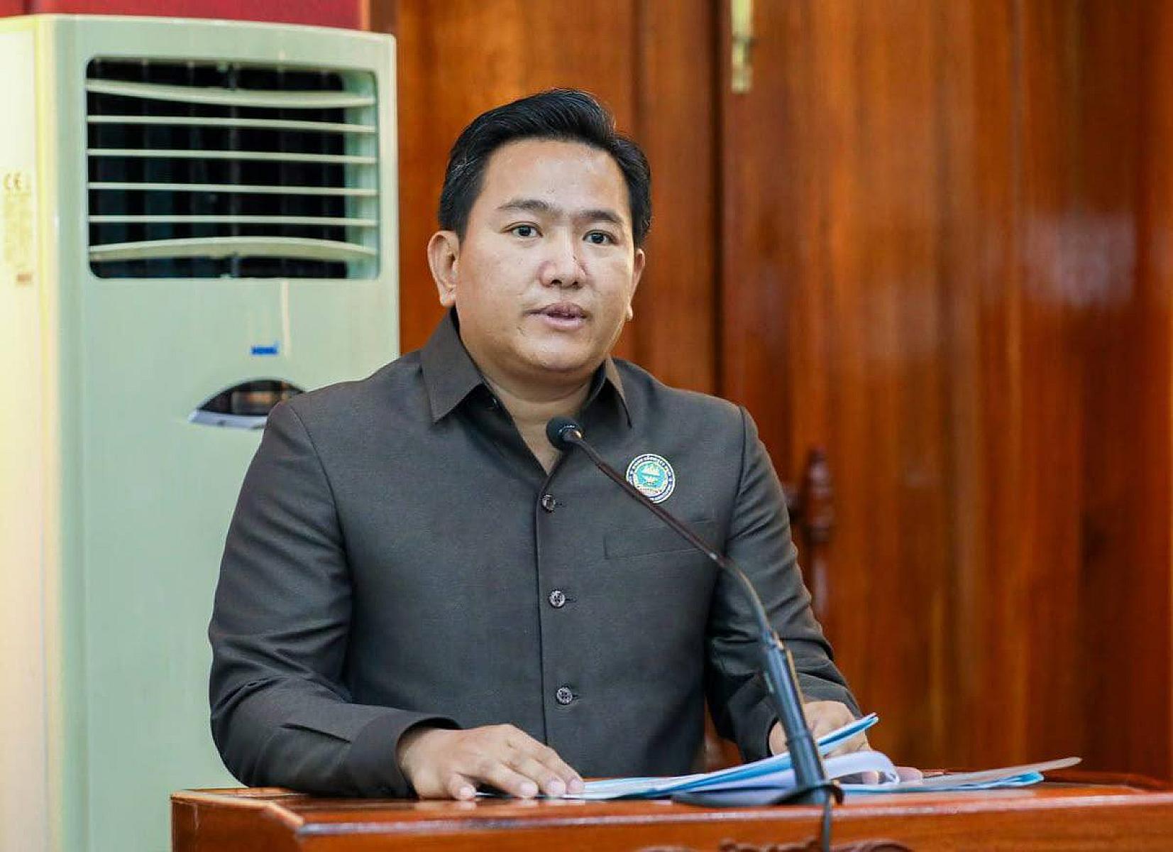 លោក ទូច វឌ្ឍនា ប្រធានមន្ទីរសង្គមកិច្ច អតីតយុទ្ធជន និងយុវនីតិសម្បទាខេត្តកំពង់ចាម ចូលរួមថវិកាឧបត្ថម្ភចំនួន ៥០ម៉ឺនរៀល ដើម្បីរៀបចំមហាសន្និបាតវិសាមញ្ញតំណាងសមាគមអតីតយុទ្ធជនកម្ពុជាទូទាំងប្រទេស