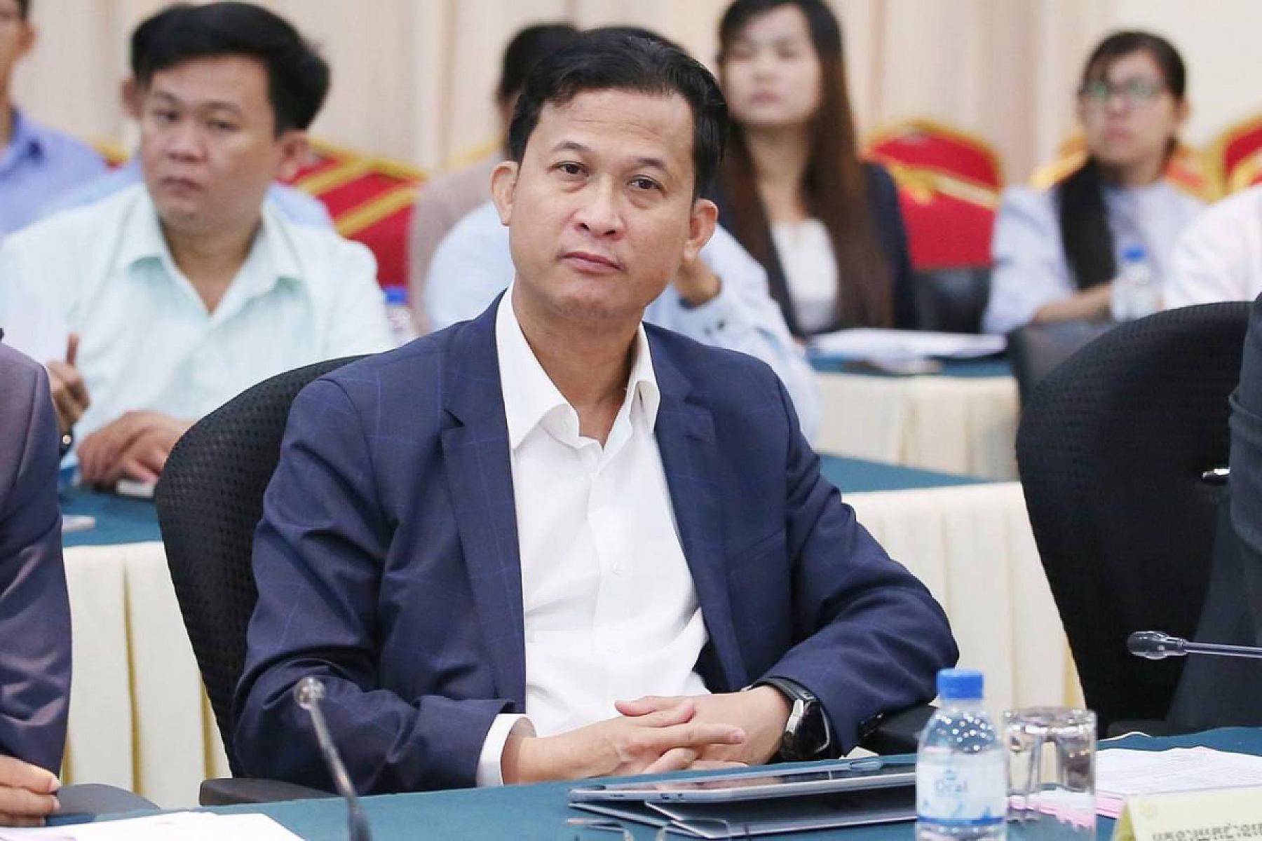 ឯកឧត្តមបណ្ឌិត វង្ស ប៊ុនឥន្ទ្រាវុធ ប្រតិភូរាជរដ្ឋាភិបាលទទួលបន្ទុកជាអគ្គនាយក នៃអគ្គនាយកដ្ឋានរតនាគារជាតិ ក្រសួងសេដ្ឋកិច្ច និងហិរញ្ញវត្ថុ ចូលរួមថវិកាឧបត្ថម្ភចំនួន ៥លានរៀល ដើម្បីរៀបចំមហាសន្និបាតវិសាមញ្ញតំណាងសមាគមអតីតយុទ្ធជនកម្ពុជាទូទាំងប្រទេស