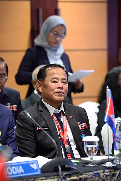 ឯកឧត្តម គន់ គីម អញ្ជើញក្នុងពិធីបើកកិច្ចប្រជុំគណៈកម្មាធិការប្រតិបត្តិលើកទី៣៧ នៅទីក្រុងហ្សាកាតា - Image 5