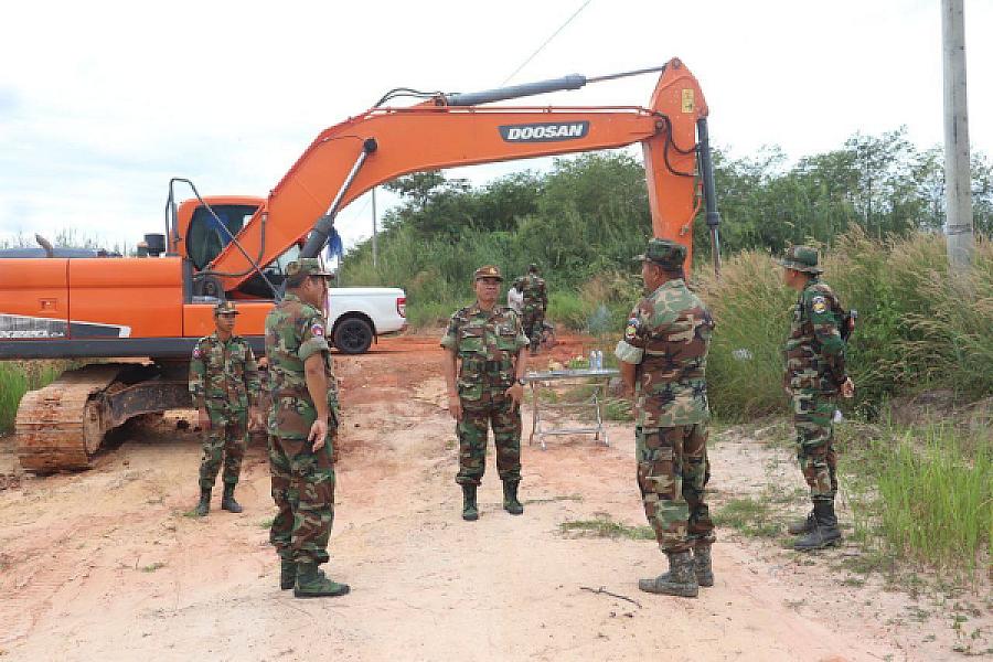 អ.ន.ក ខេត្តព្រះសីហនុ ចុះពិនិត្យ​វឌ្ឍនភាព​នៃ​ការសាងសង់​ផ្ទះជូនអតីតយុទ្ធជនគ្មានដី និងផ្ទះពិតប្រាកដលើដី​សម្បទាន​សង្គមកិច្ច​