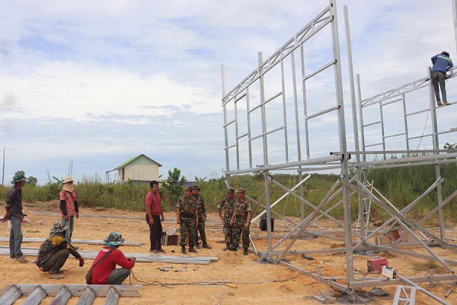 អ.ន.ក ខេត្តព្រះសីហនុ ចុះពិនិត្យ​វឌ្ឍនភាព​នៃ​ការសាងសង់​ផ្ទះជូនអតីតយុទ្ធជនគ្មានដី និងផ្ទះពិតប្រាកដលើដី​សម្បទាន​សង្គមកិច្ច​ - Image 2