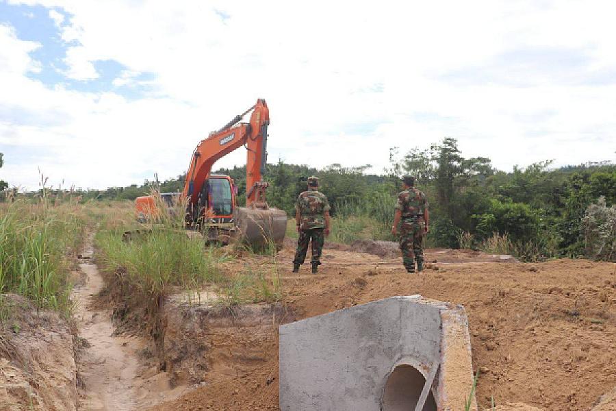 អ.ន.ក ខេត្តព្រះសីហនុ ចុះពិនិត្យ​វឌ្ឍនភាព​នៃ​ការសាងសង់​ផ្ទះជូនអតីតយុទ្ធជនគ្មានដី និងផ្ទះពិតប្រាកដលើដី​សម្បទាន​សង្គមកិច្ច​ - Image 5