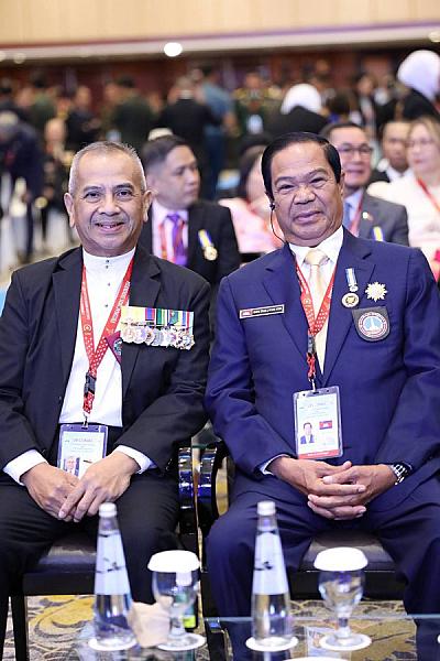 ឯកឧត្តមកិត្តិសង្គហបណ្ឌិត គន់ គីម អញ្ជើញដឹកនាំប្រតិភូចូលរួមពិធីបើកមហាសន្និបាតលើកទី២៤ VECONAC នៅទីក្រុងហ្សាកាតា - Image 5